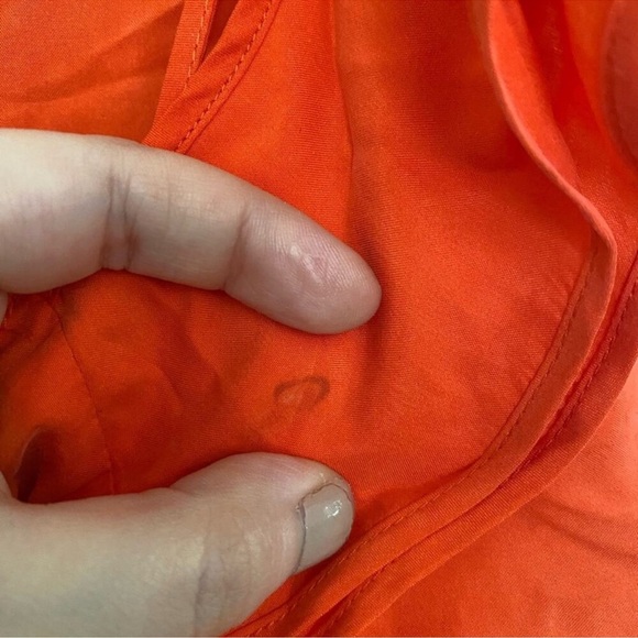 Club Monaco Silk Ruffle Tank - Picture 5 of 7